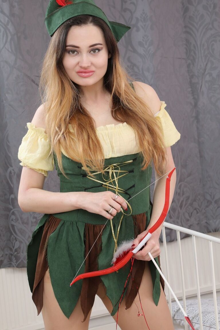 21P Only Costumes Gabriella Elena