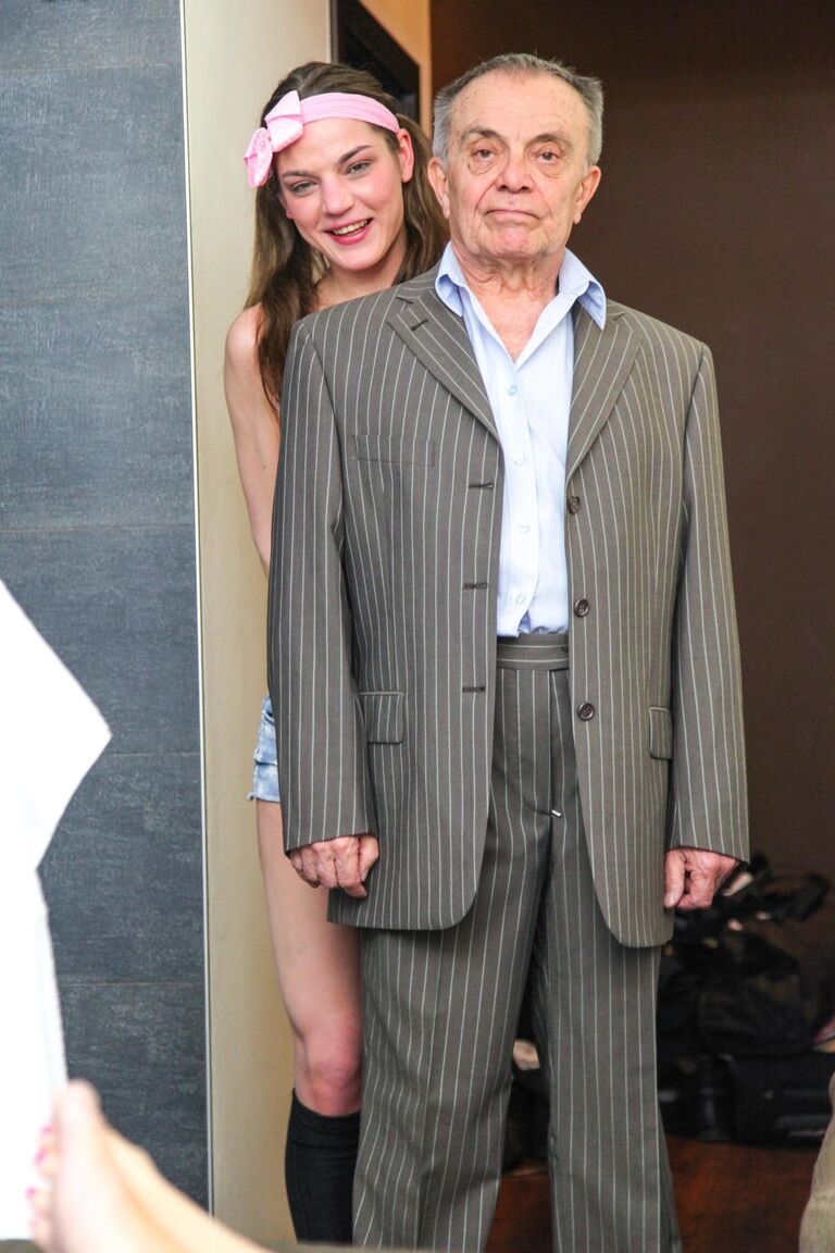 21P ダーティ・ガンサー ナナ・ガーネット、アリ・ボルドー