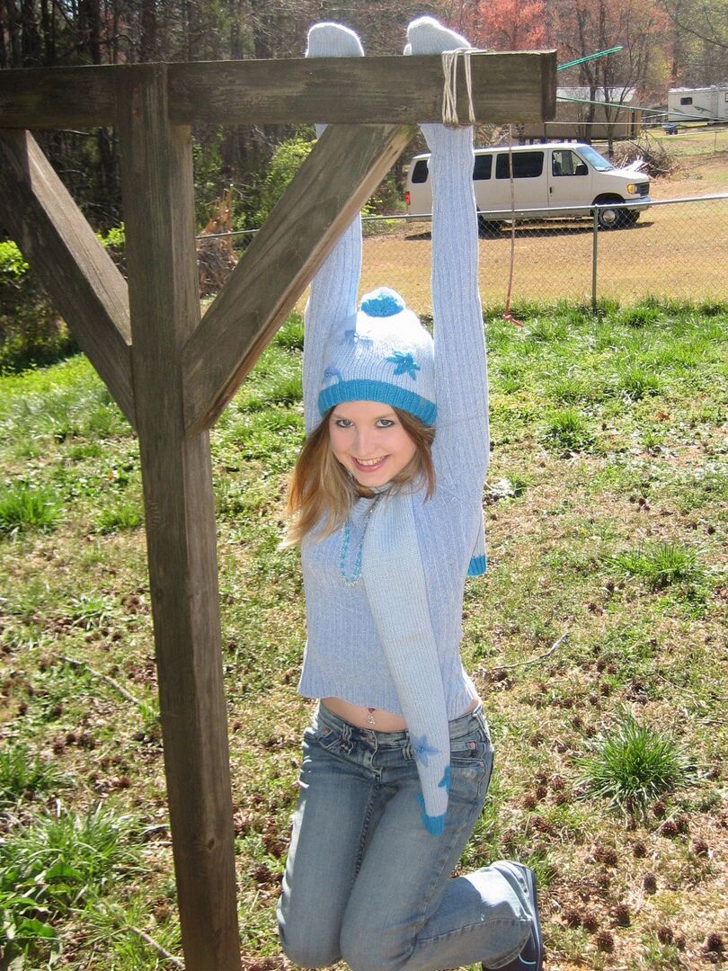 12P Watch as Shelby strips out of her winter clothes for the camera