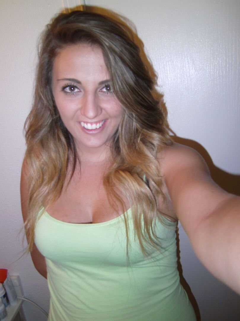 21P Cute blonde Brooke B takes a selfie of herself showing her tits and bubble ass