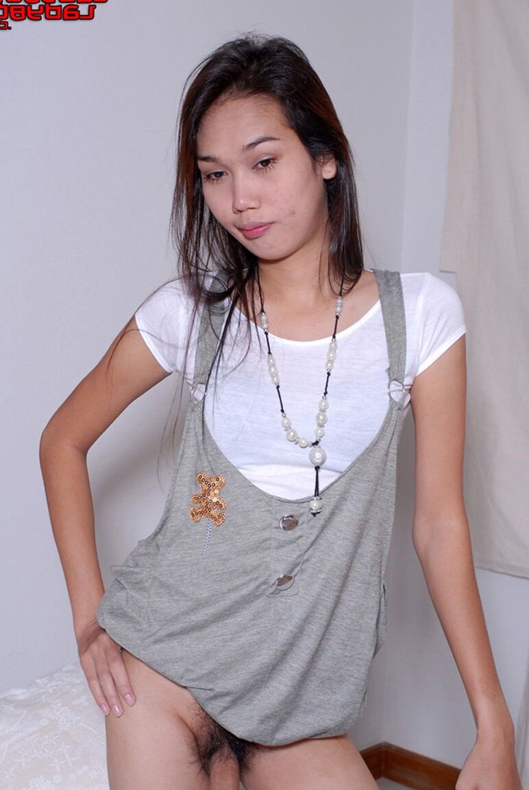 16P Asiatique TGirl Lynda