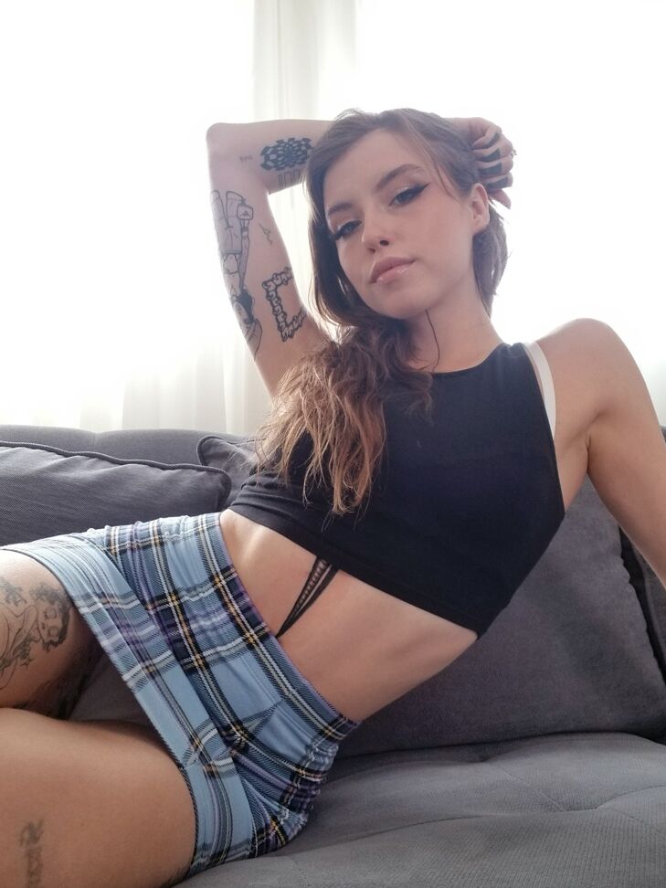 21P 3 vias pornô Eden Ivy, Veronique Tinkler