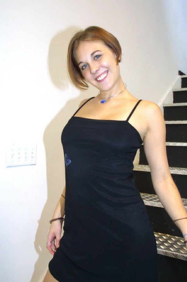 16P Close up posing session featuring first class amateur teen Natasha