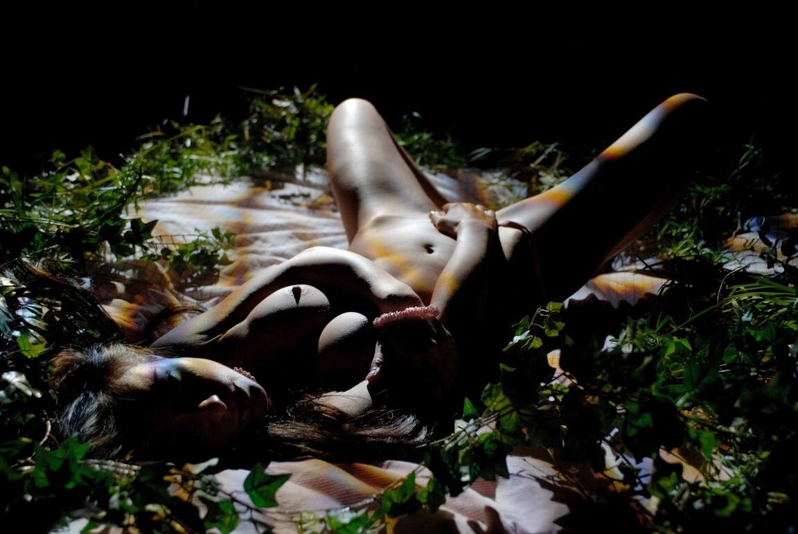 16P The pretty brunette Melisa Mendini wakes up slowly in the dark morning erotic