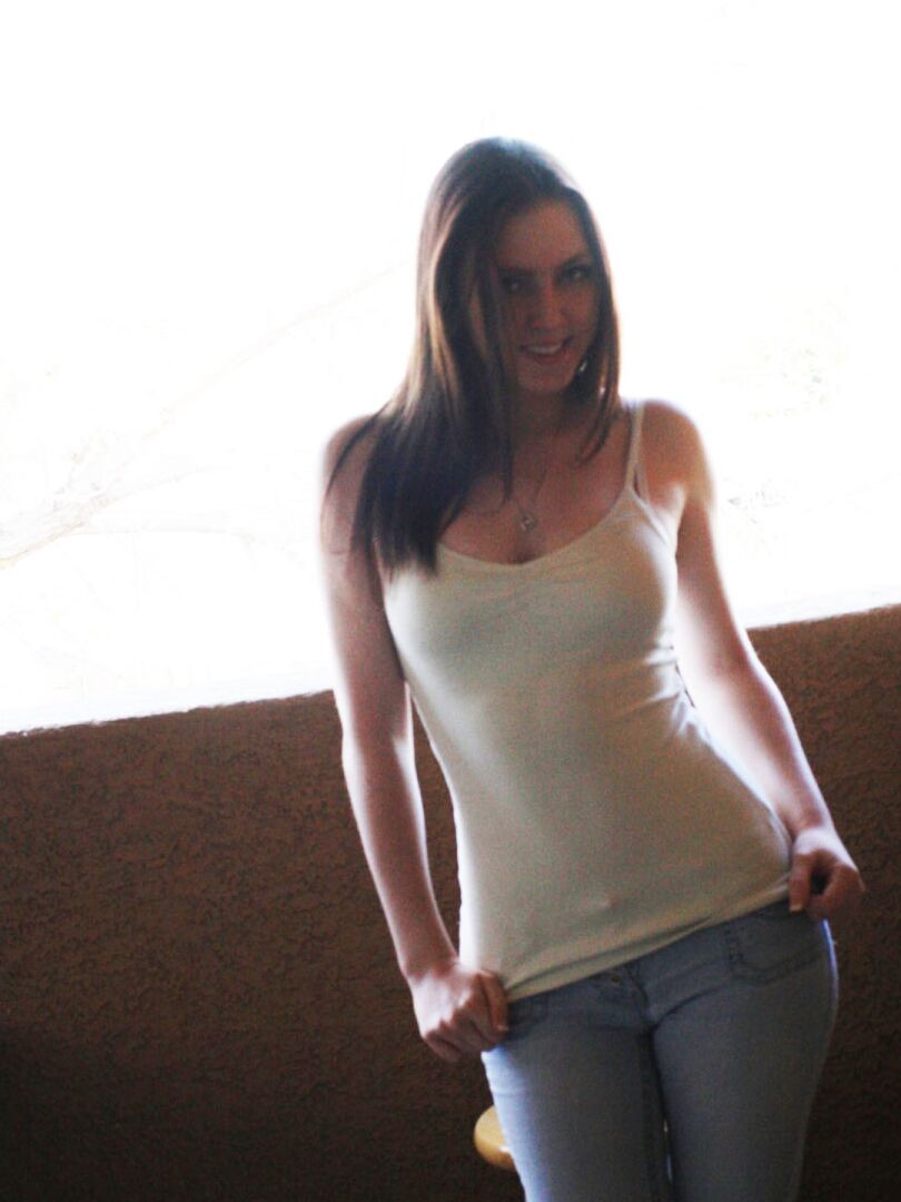 15P Amateur model slides jeans and thong over her nice ass after baring boobs