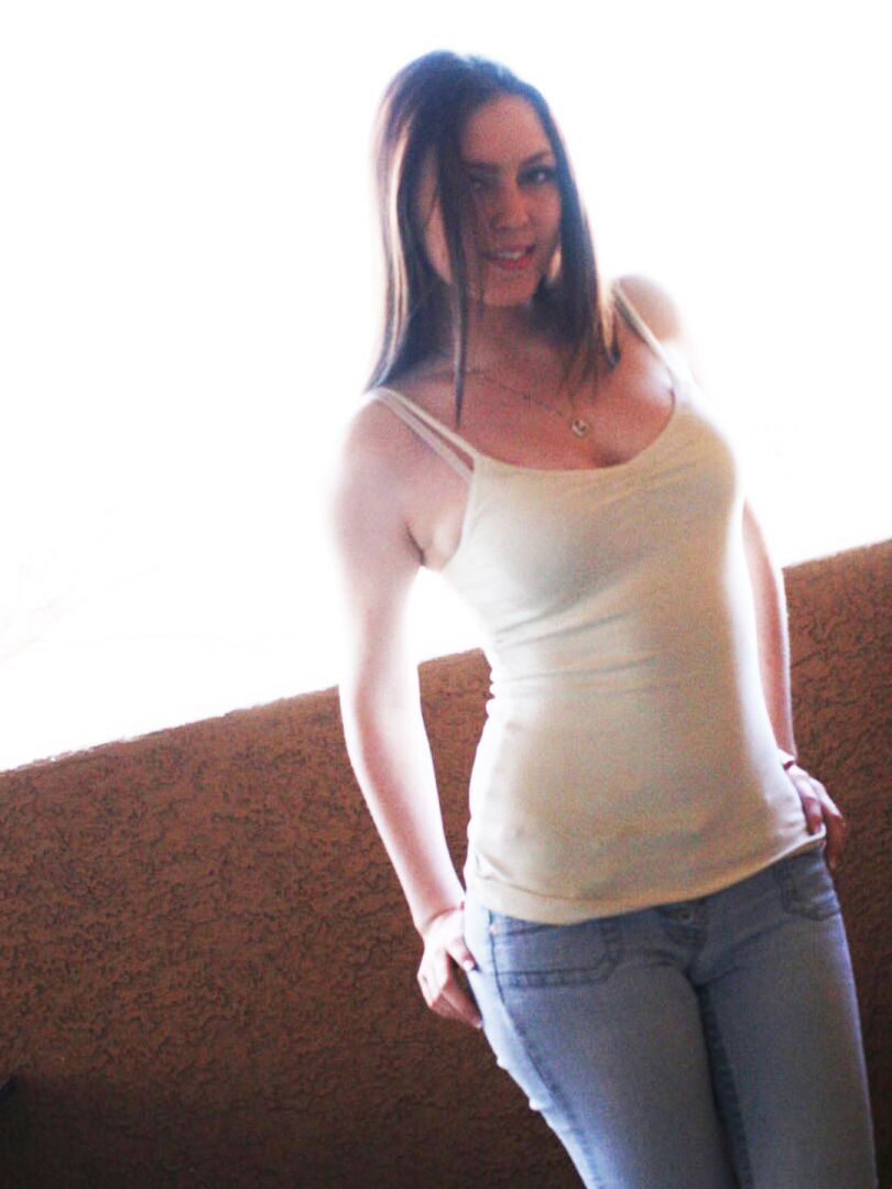 15P Amateur model slides jeans and thong over her nice ass after baring boobs