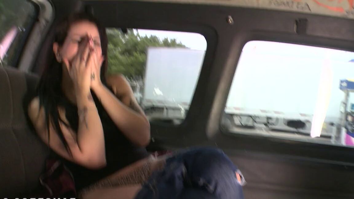 21P Adorable American Aria Rae	gets fucked by a handsome stranger in a van
