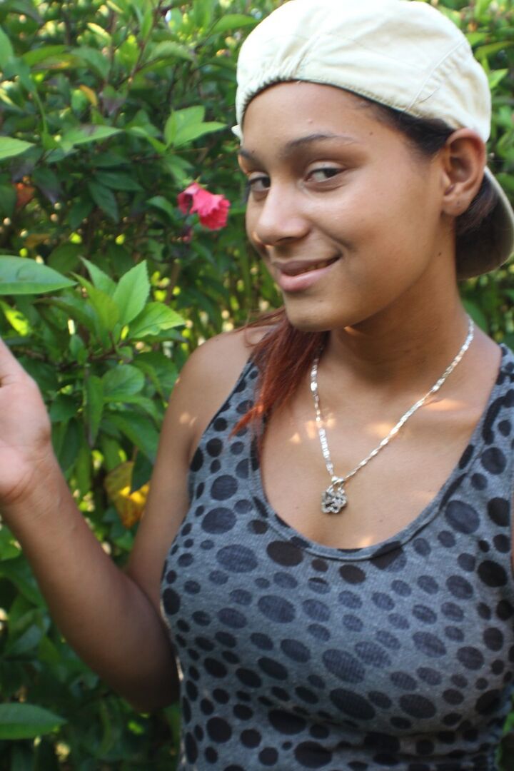 15P Dominican girl shows off her great tits and ass crack in the public sphere