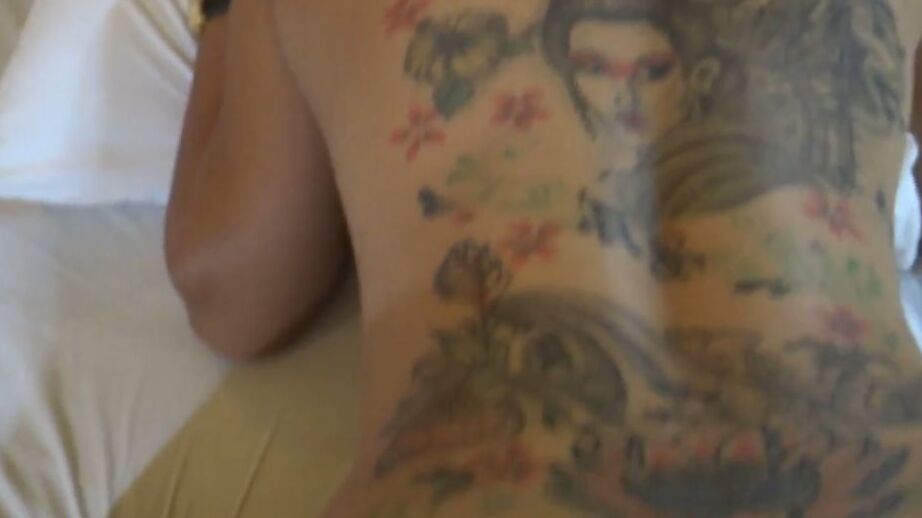 17P Tattooed Filipina bargirl sucks the cum from a cock in pov mode