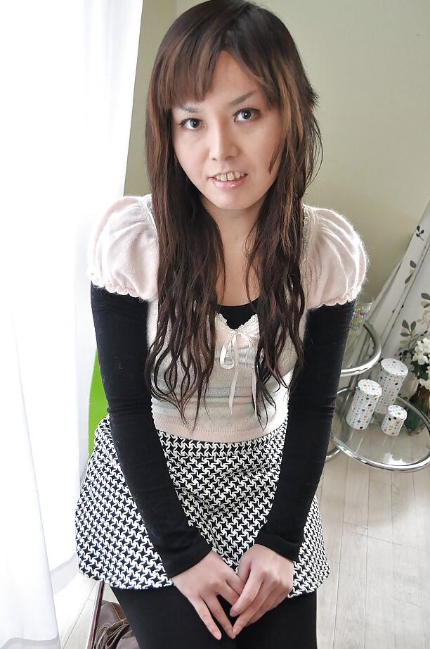 16P 清川芳恵は脚を大きく広げる甘いアジアの売春婦です