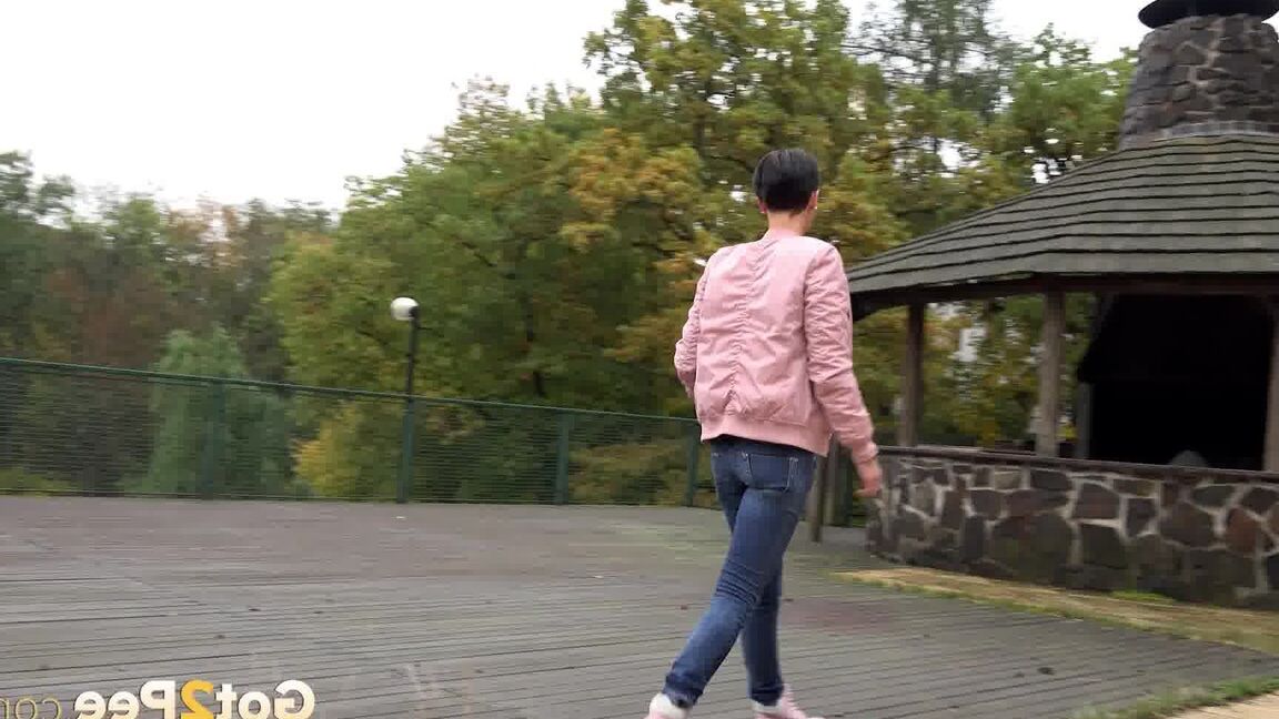15P Short haired female Gabriellla Gucci squats foe a peen on a public crossover