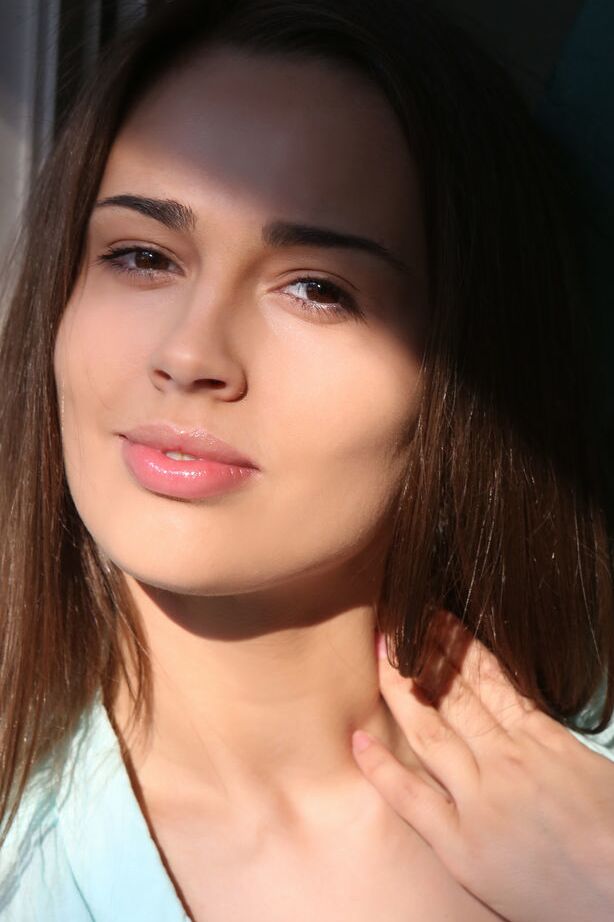 18P Thin Russian teen Trista A opens the drapes while displaying her nubile figure