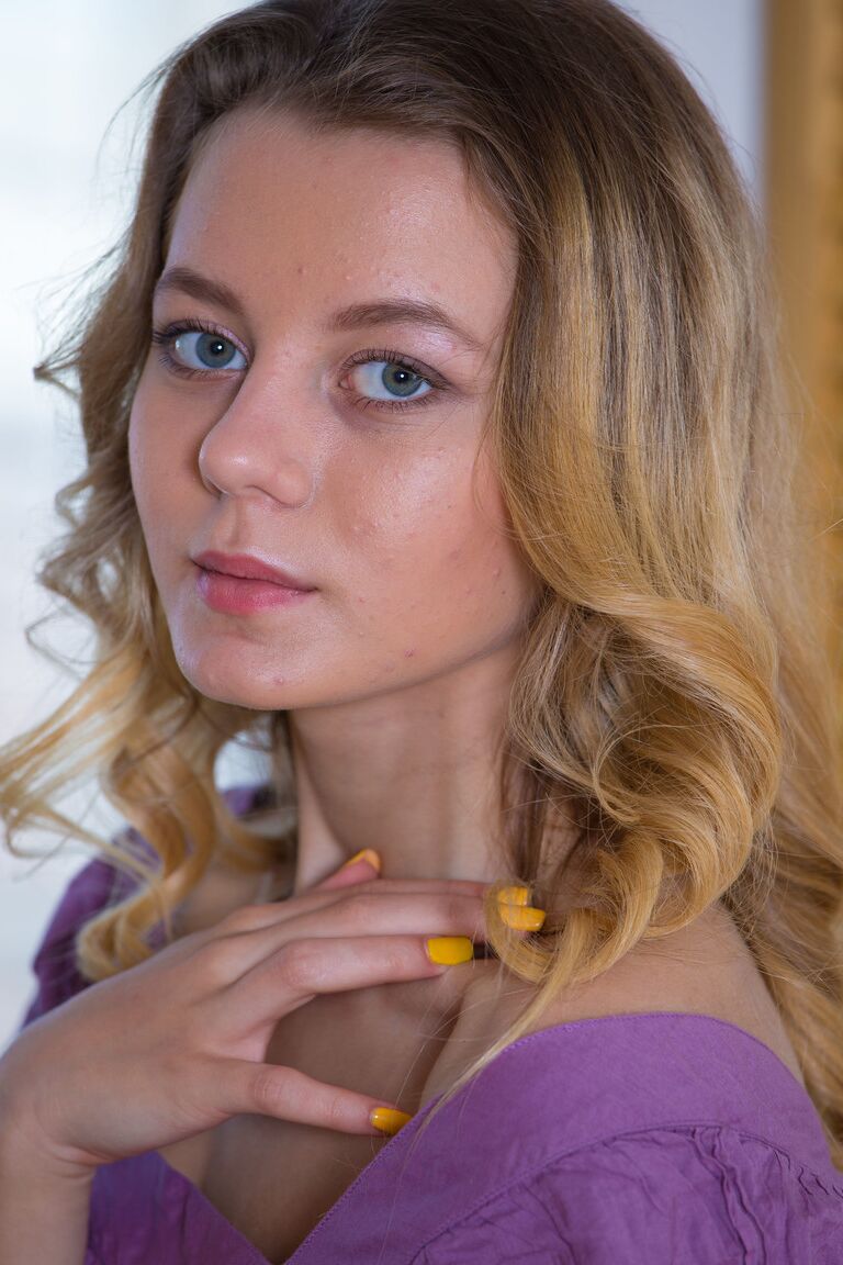 21P Superbe 18 Agnès