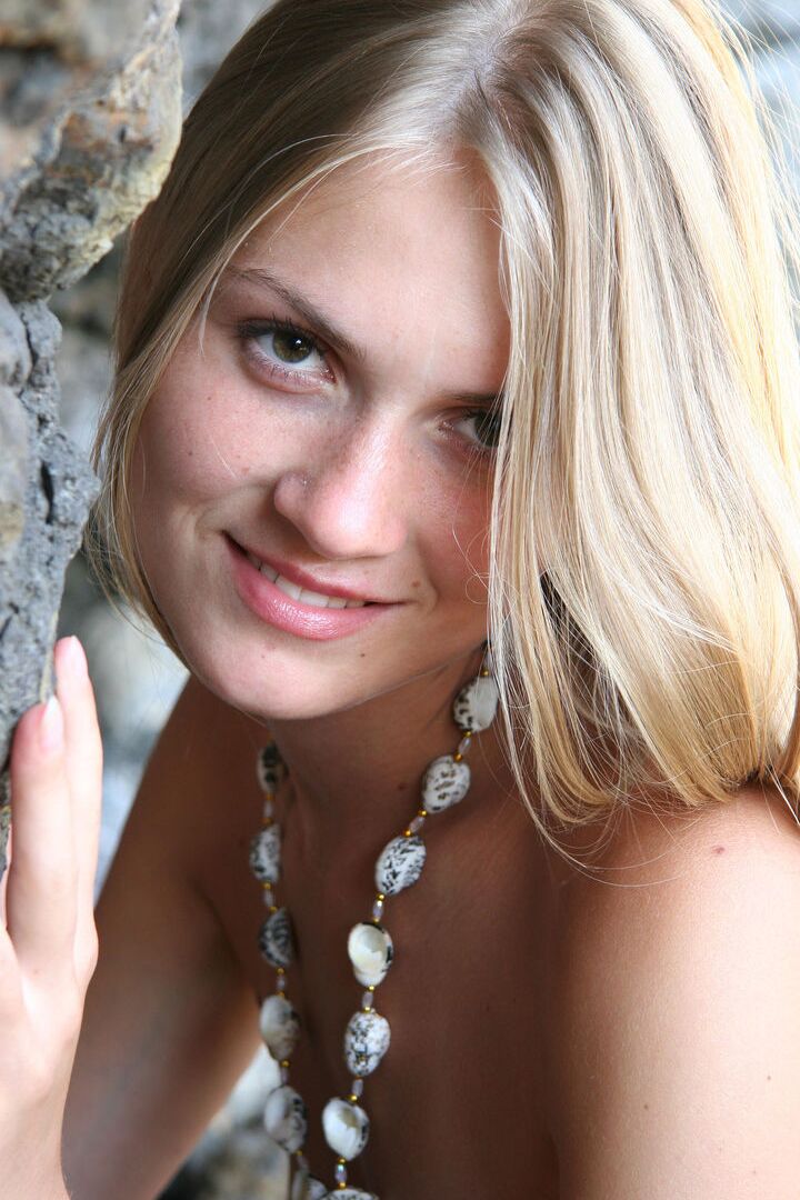 16P Femjoy Yemanja
