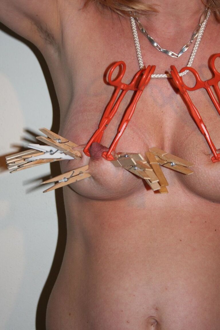 16P The Pain Files Tormentos Amadores de Titãs
