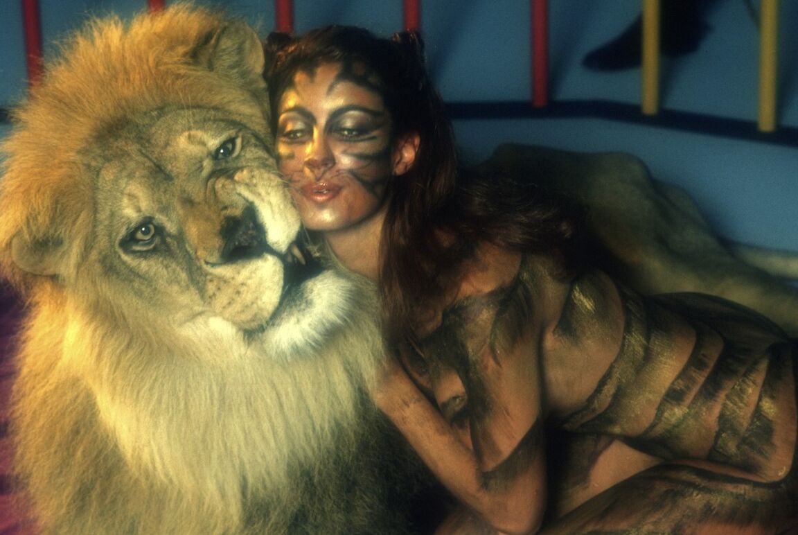 16P Wild kitty Monique Gabrielle shows her big tits and gets freaky with her man
