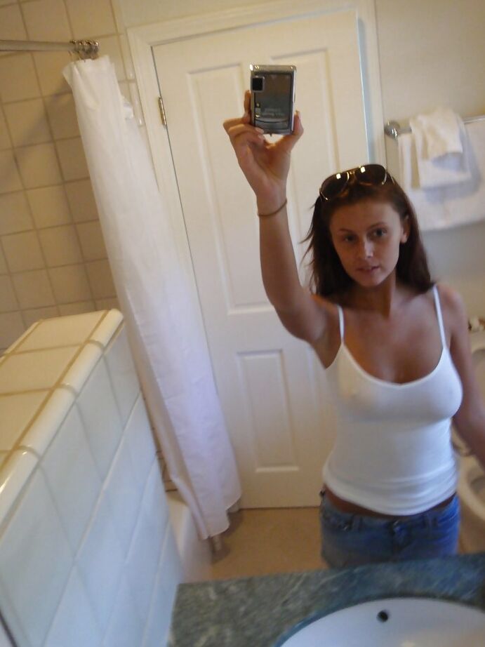 13P Pretty amateur Whitney likes to take selfies and show off her pussy