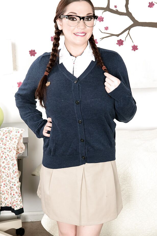 16P Top heavy brunette Kate Marie showing off nice ass in pigtails and glasses