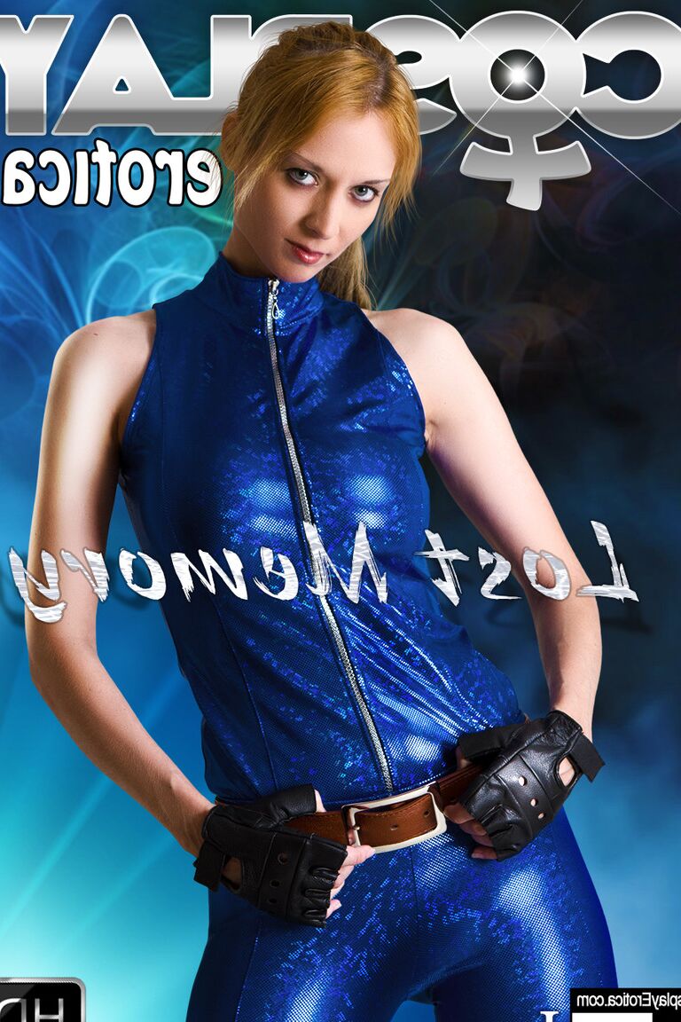 12P La chica caliente Sarah Bryant libera sus grandes tetas de la ropa de cosplay