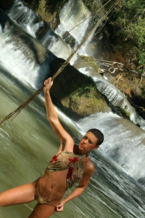 15P Beau Tease Cachoeira Nua