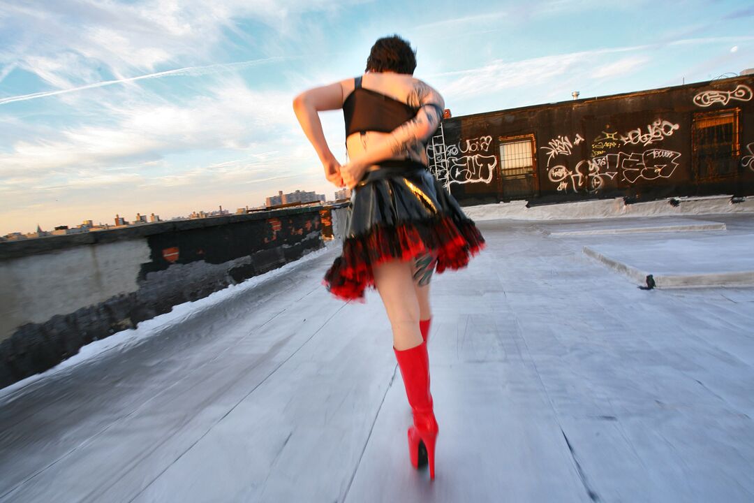 15P High heeled tattooed goth in high heels rooftop