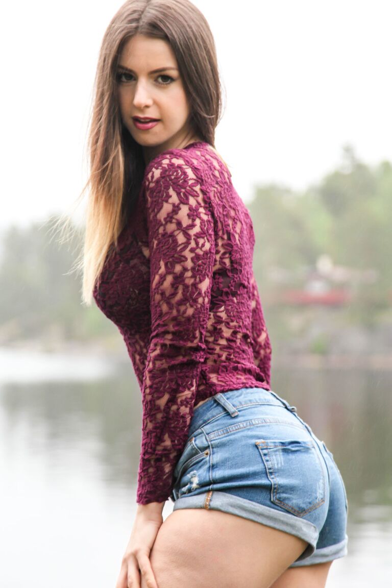 21P Beleza Erótica Stella Cox