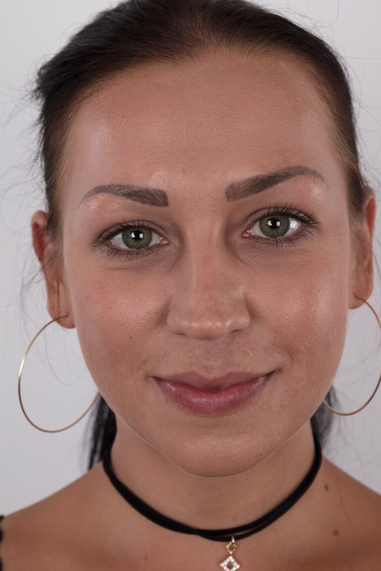19P Stanka souriante au joli minois