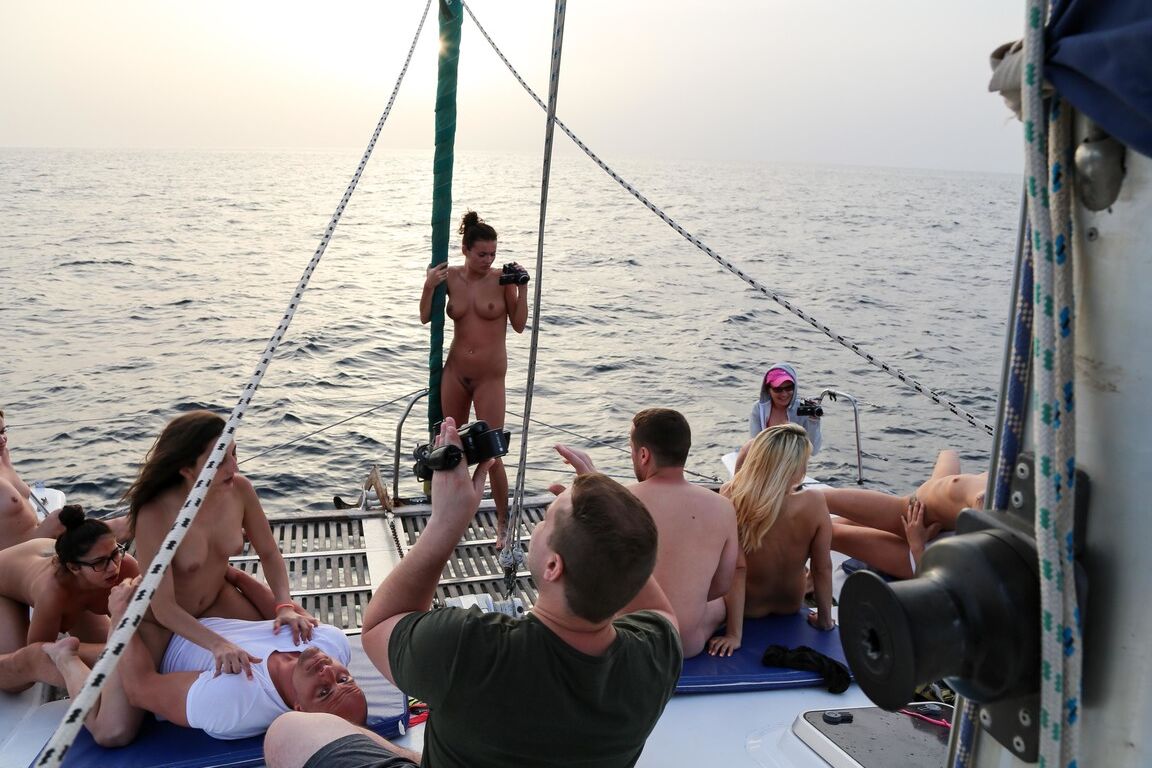21P Summer Sinners Mea Melone , Bianca Ferrero , Julia de Lucia , Jimena Lago , Angel Piaff