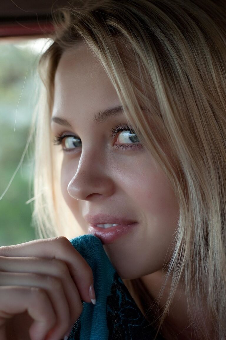 21P Belleza Erótica Luciana A