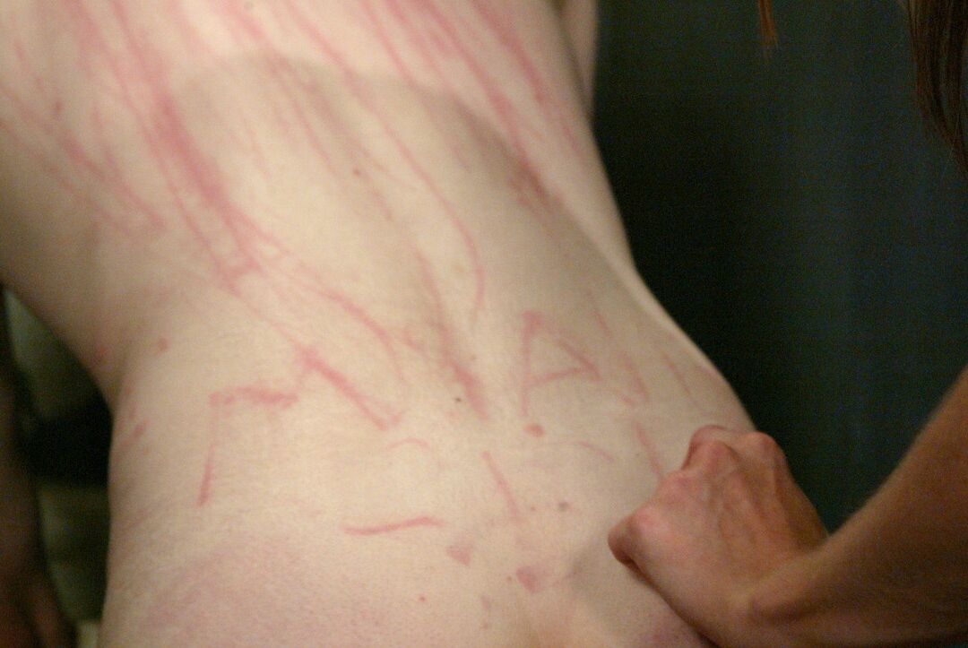 17P Mistresses Harmony and Isis Love dip slave's head into toilet bowl