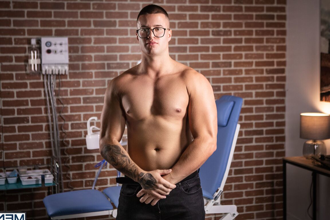 14P Men Com Alex Mecum, Malik Delgaty, Clark Delgaty