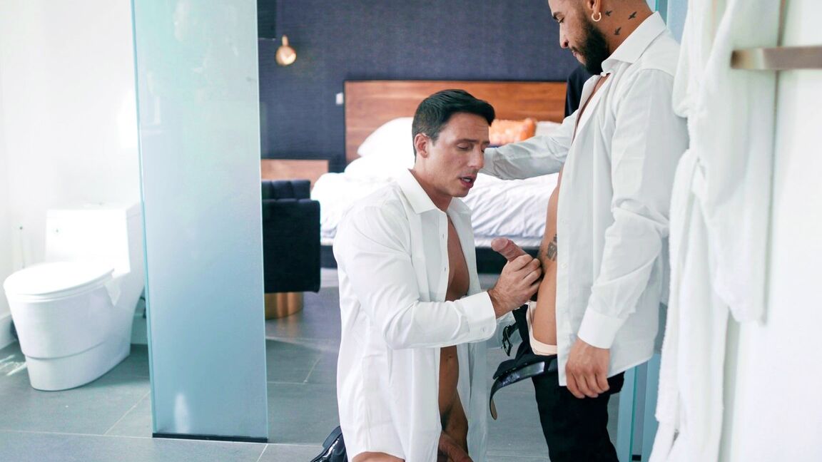 21P Gay Brock Banks fucks his hubby Vincent O Reilly & best man Reese Rideout
