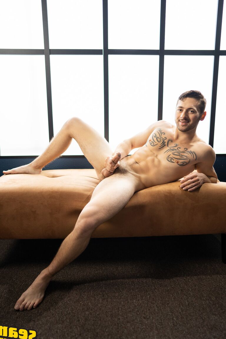 21P Sean Cody Lachlan, pista