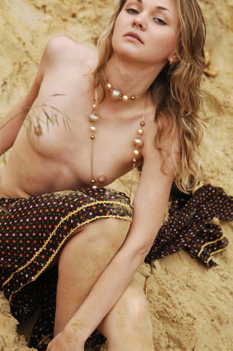 21P Met Art Kate C