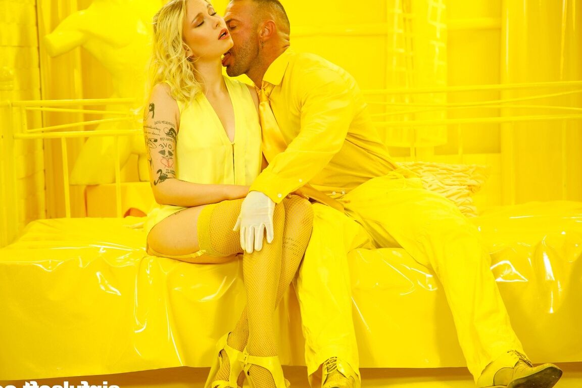 21P Sinful Soft Mimi Cica , Emilio Ardana