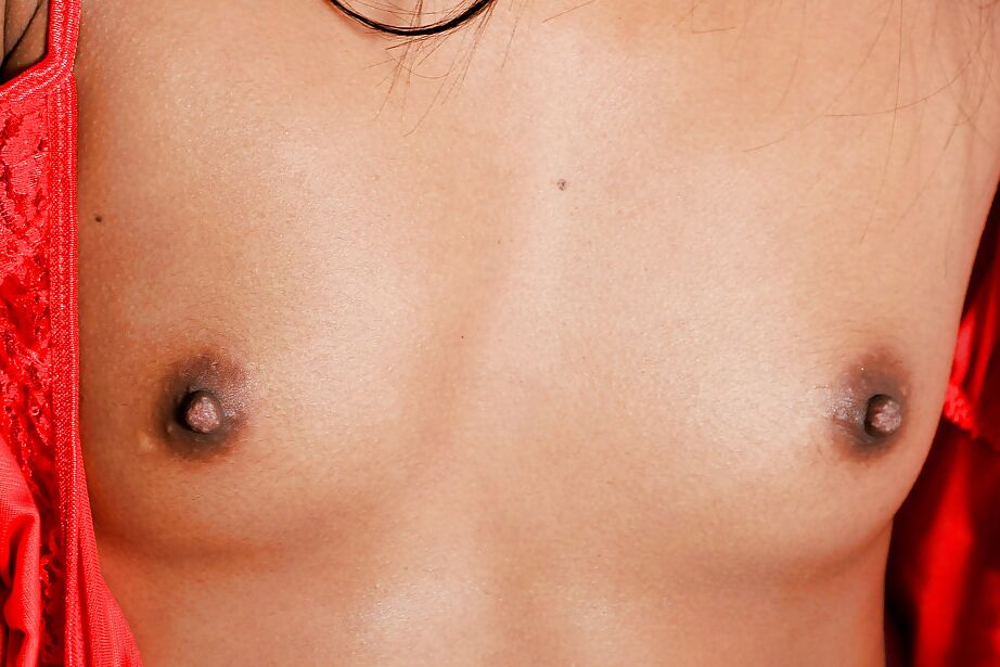 16P Slippy latina amateur undressing and spreading her cunt in close up