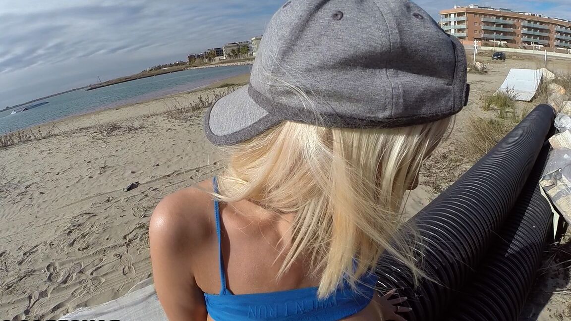 21P Babe with big juggs and huge bottom Blondie Fesser gets banged on the rock