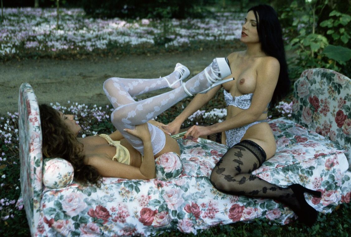 19P Sluts Alexandra & Vivianne getting jizzed & enjoying a lesbian toying session