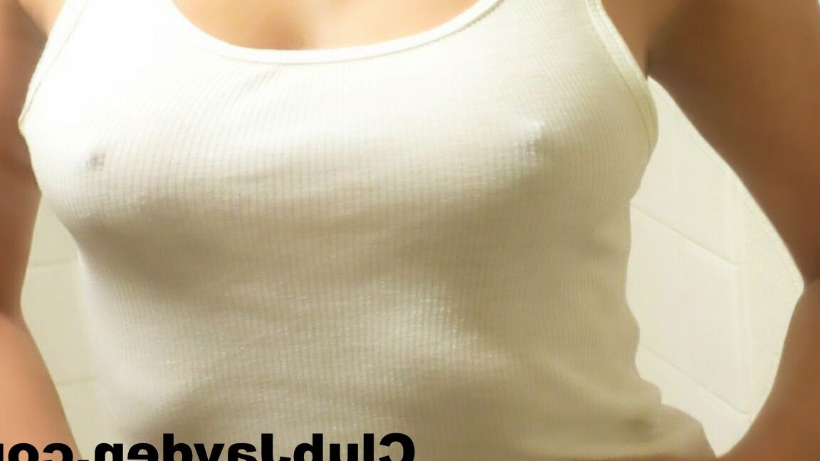 12P Wet t shirt contest with Jayden is hot