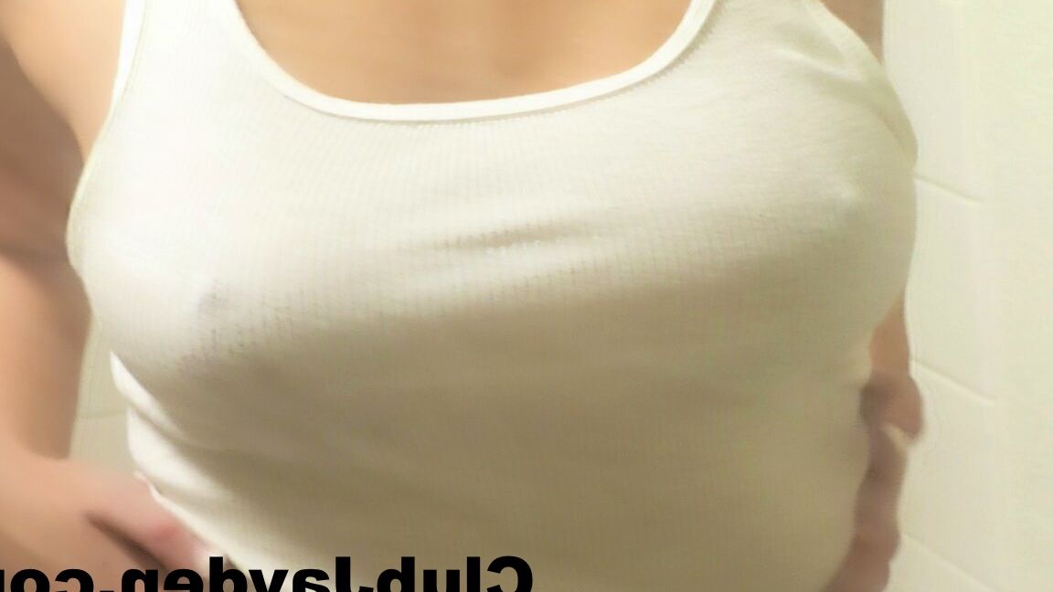 12P Wet t shirt contest with Jayden is hot