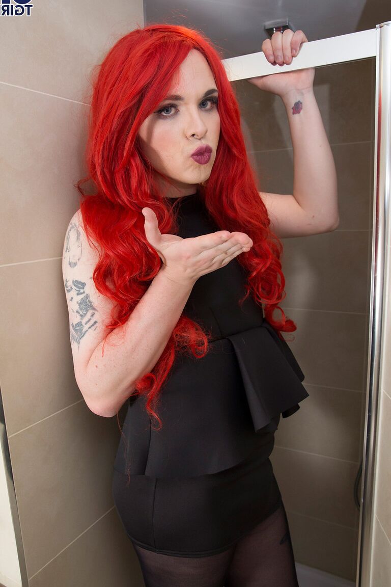 16P Royaume-Uni Tgirls Amber Jane
