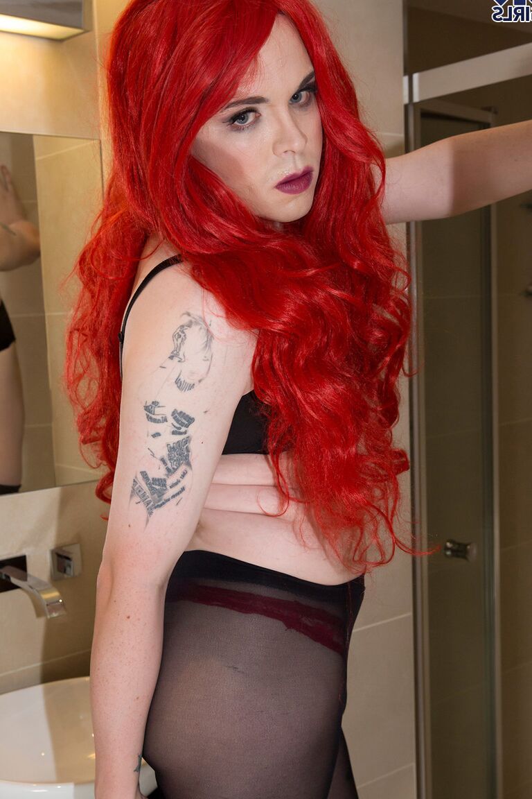 16P Royaume-Uni Tgirls Amber Jane