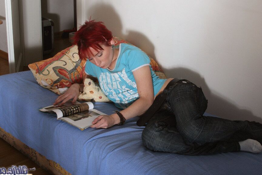 17P Skinny redhead Laura Lewis fucks an old man that creeps up on her