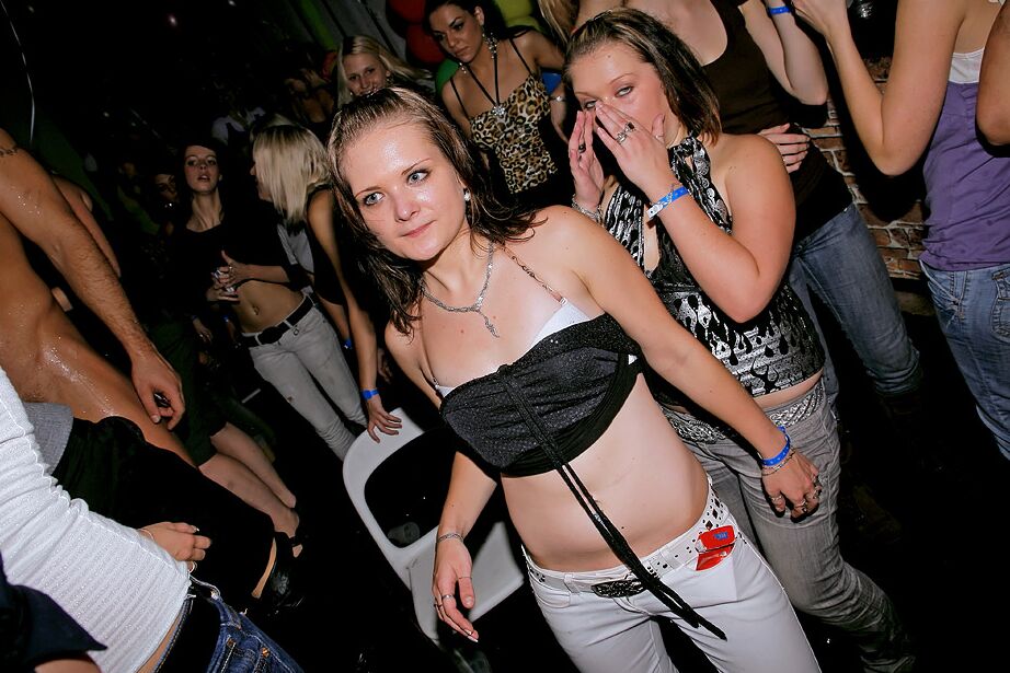 16P Lecherous party chicks getting drunk and sucking off male strippers' cocks