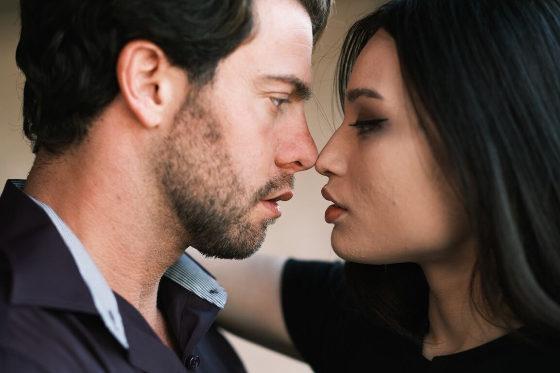 21P Erotica X Liv Wild, Seth Gamble