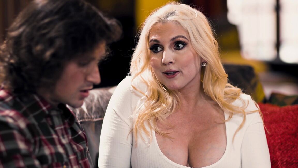 21P Hora adulta Christie Stevens, Jay Romero