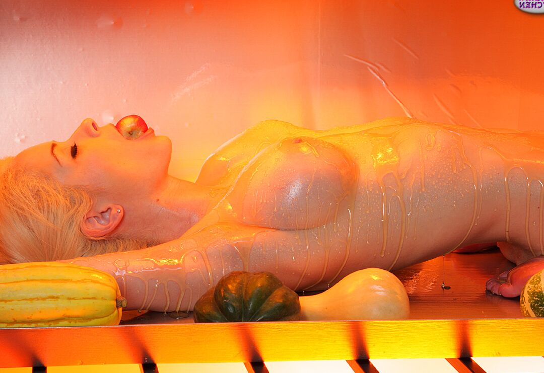 21P Blonde with big tits Emily Addison oiled up and garnished on a roasting tray