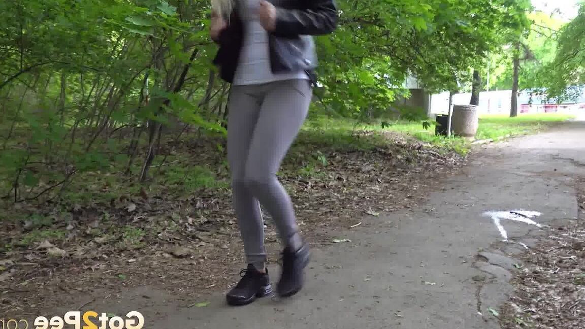 15P Victoria Pure squats to piss on a path in the city