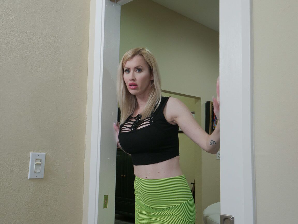 21P Blonde American Katie Monroe flaunts her juggs and amazing ass while stripping