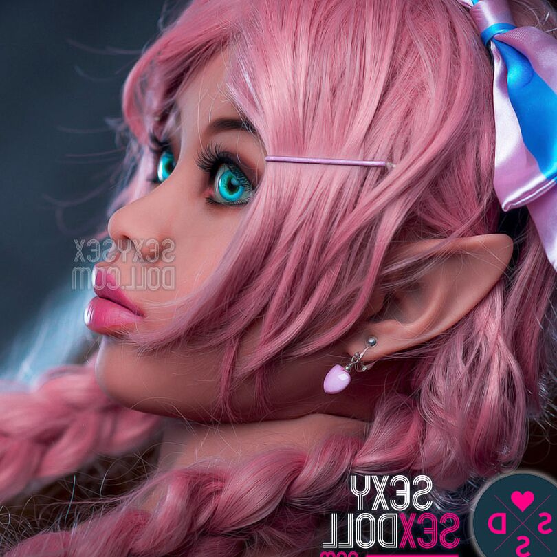 21P Boneca sexual elfa de cabelos rosa e olhos azuis, Ayla, revelando seus peitos enormes e suculentos